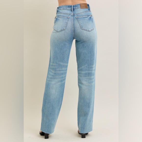 NWT Judy Blue High Waist Rigid Magic Star Destroyed 90s Straight Leg Jeans - Picture 9 of 16